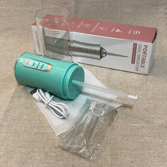 NEW! Water Flosser – 3 Modes – 230ML Tank – 4 Nozzle Heads - Picture 7 of 7